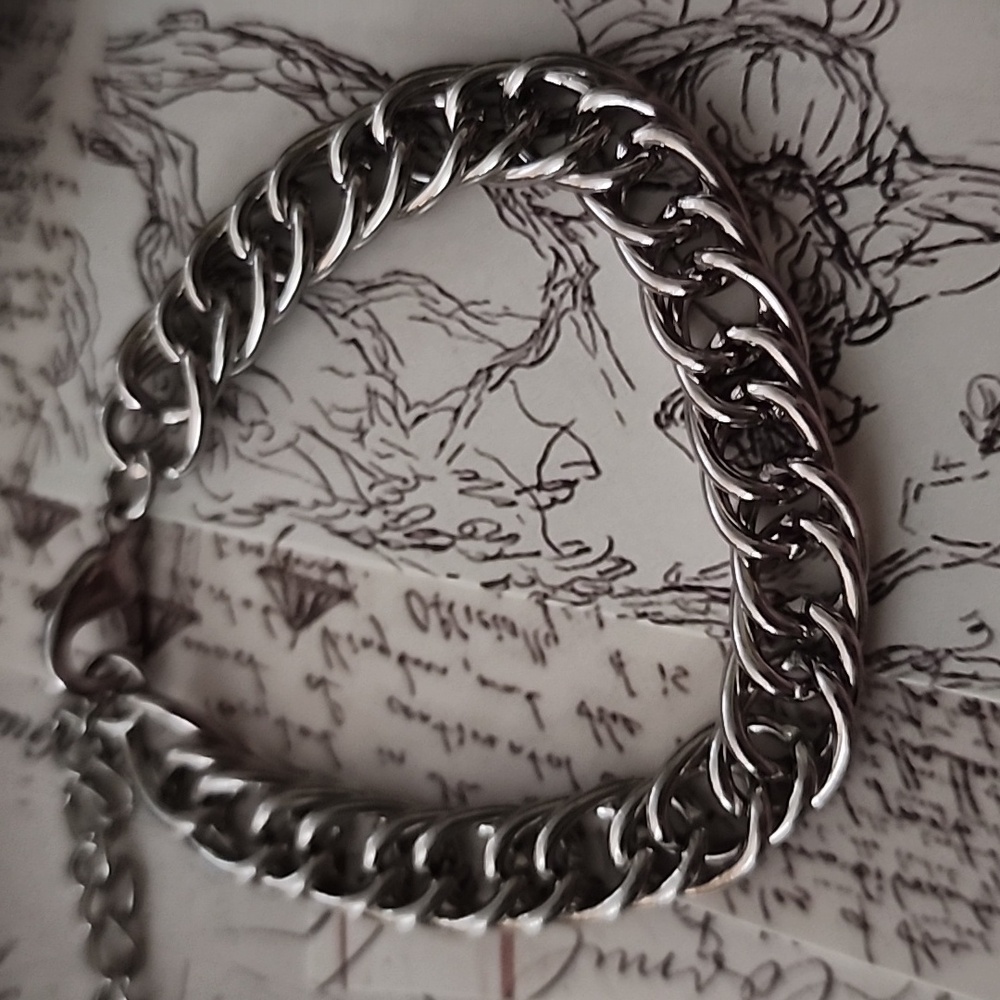 Simple MINIMALIST CHAIN BRACELET  QUALITY ZINC ALLOY